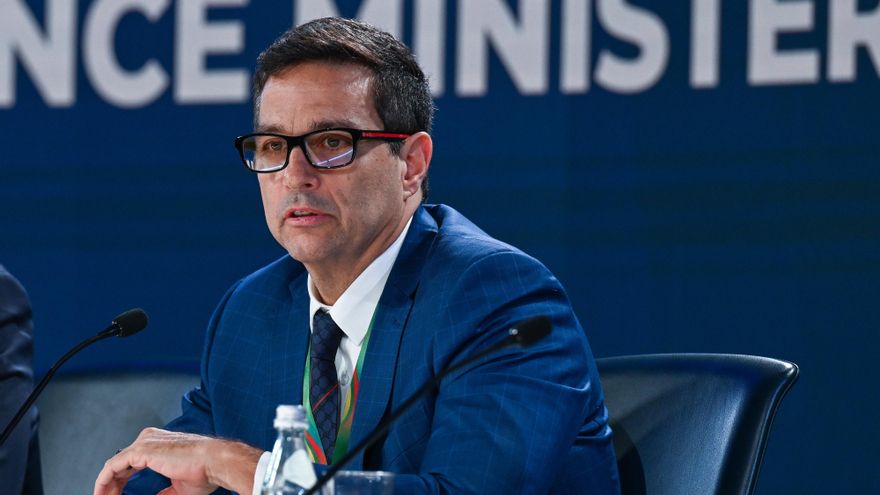 Nubank fichará como directivo al expresidente del Banco Central brasileño Roberto Campos