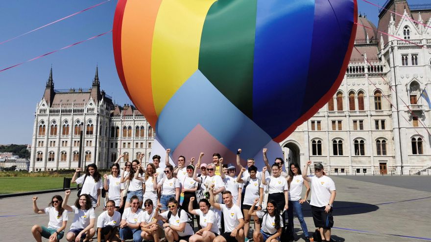 Bruselas abre expedientes sancionadores a Hungría y Polonia por sus leyes homófobas