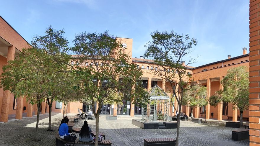 La Universidad pública vasca investiga unas denuncias por acoso y tocamientos de un profesor del campus de Álava