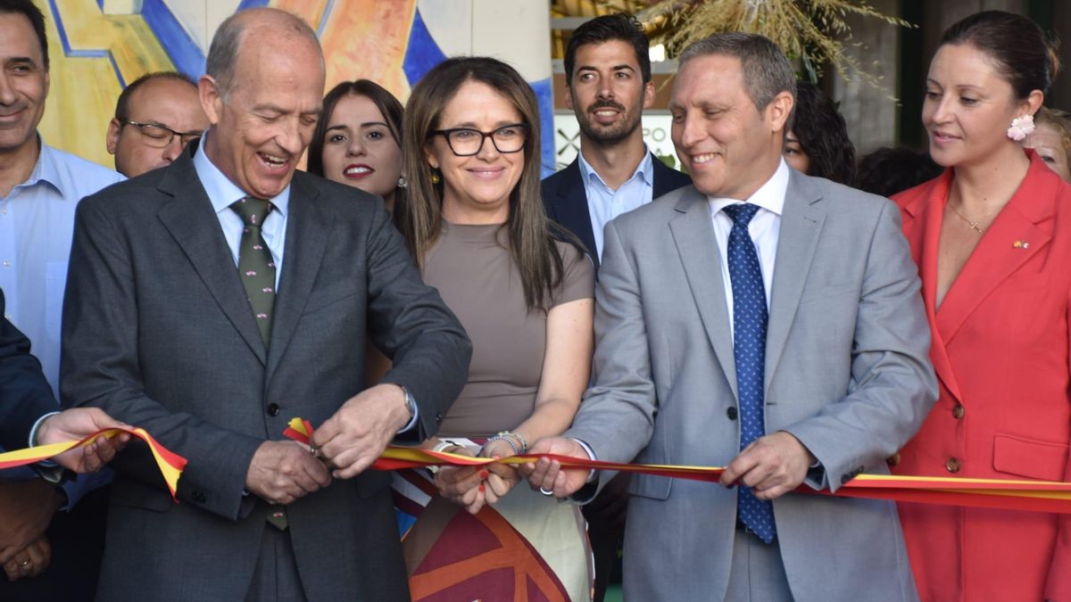 Inauguración de la Feria del Ajo 2025 en Las Pedroñeras