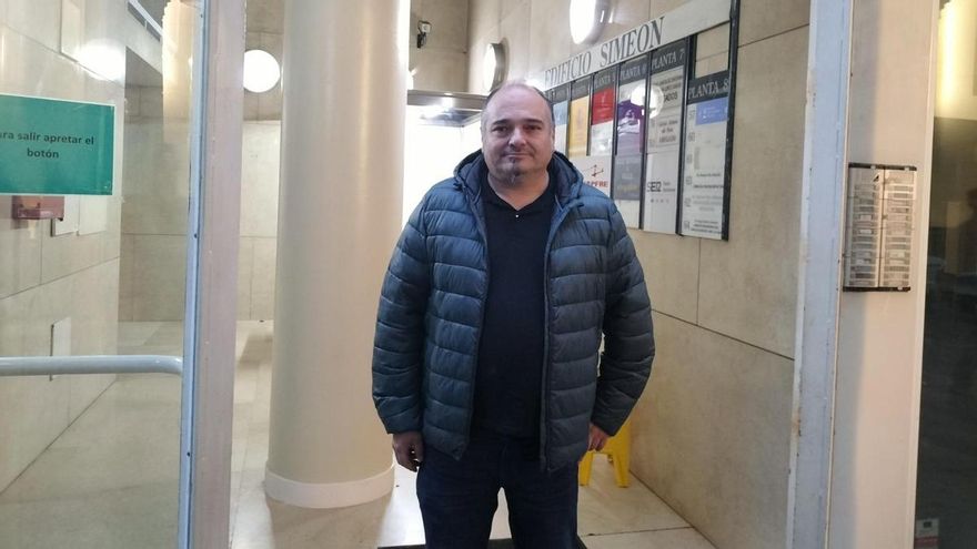 "Katoen Natie ha intentado que la huelga general no siga adelante y se venga abajo, pero aguantaremos hasta que haga falta"