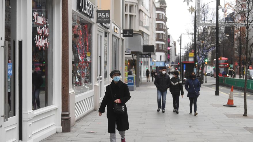 Viandantes en Oxford Street, Londres, Reino Unido. EFE/EPA/NEIL HALL
