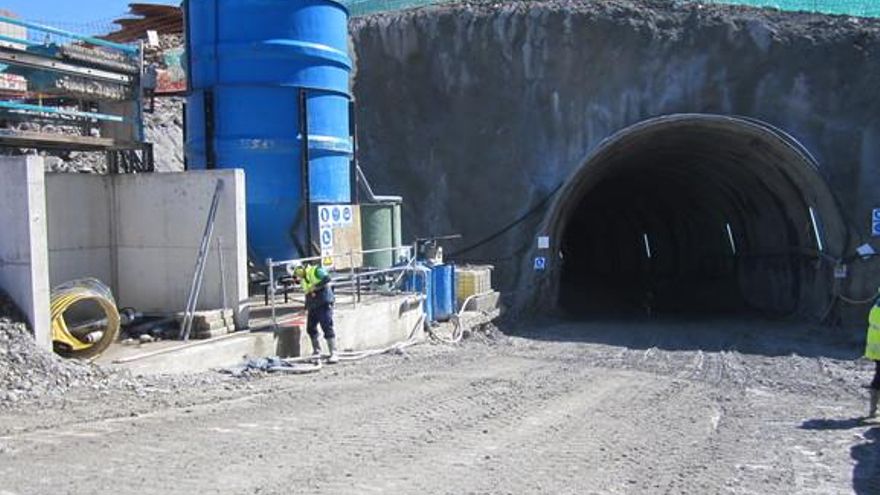 EH Bildu exige depurar responsabilidades políticas por los "errores" en las obras de la pasante de Euskotren en Donostia