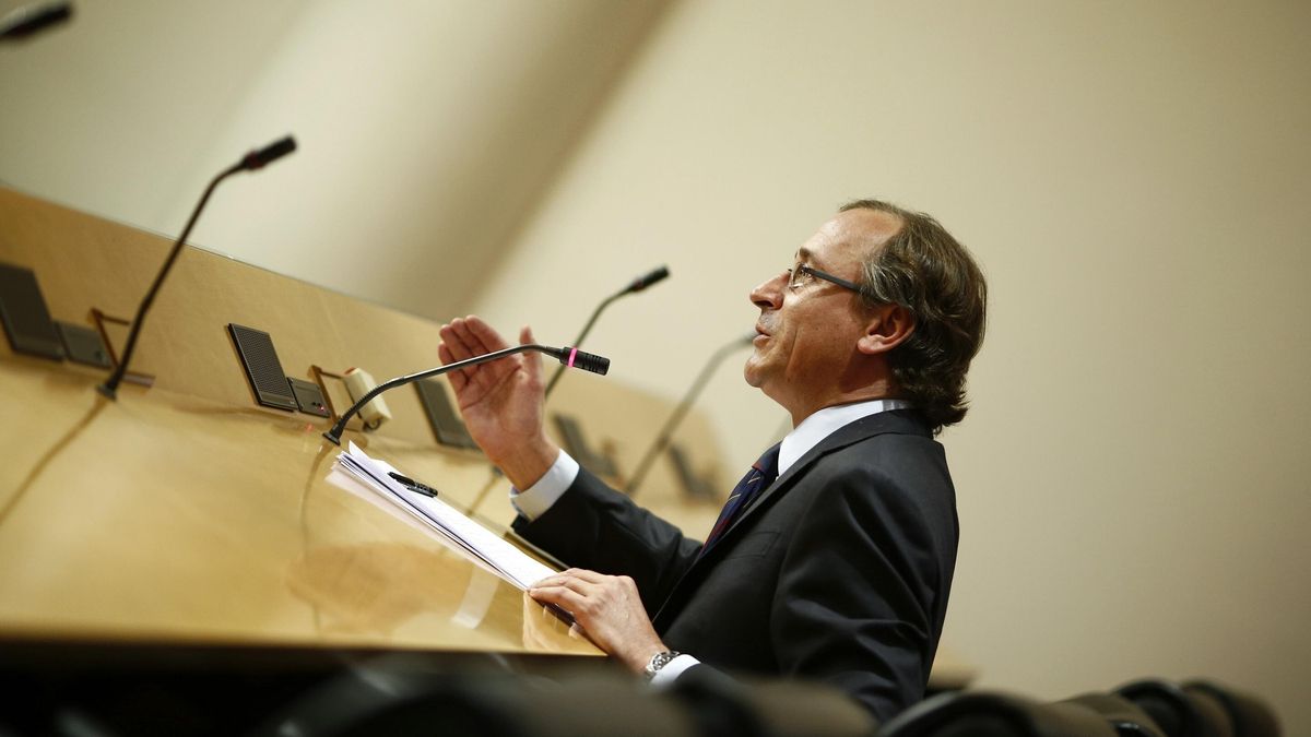 El PP confirma que prohibirá las donaciones de empresas a los partidos políticos