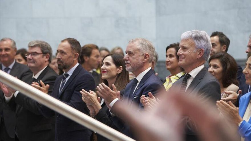 Urkullu se suma a las voces que piden el final del bloqueo en el Poder Judicial, que afecta a nombramientos en Euskadi