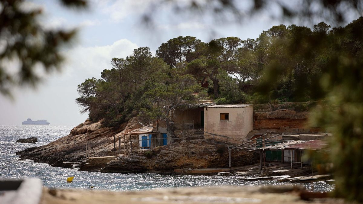 La casetas de pescadores de Ibiza, de la promoción turística a la amenaza del derribo: “No son chabolas”