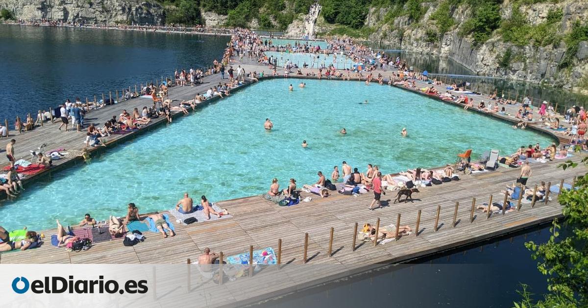 Antiguamente era una cantera pero hoy es un conjunto de piscinas flotantes sobre aguas turquesas