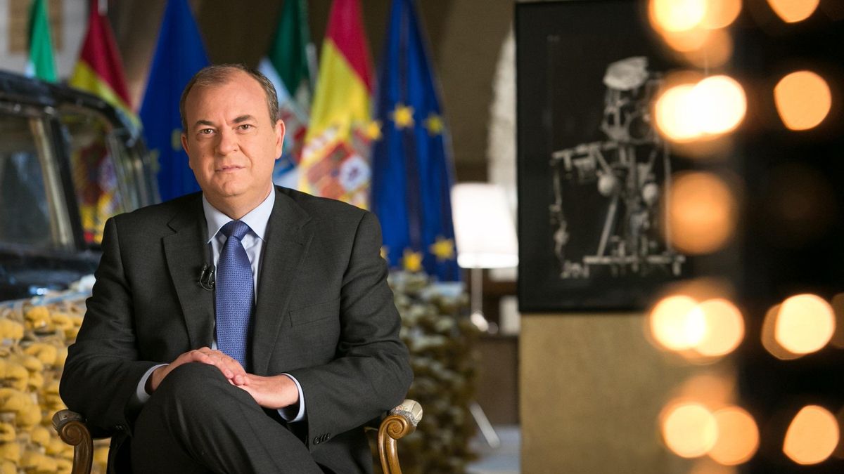 El presidente extremeño en su mensaje de Navidad