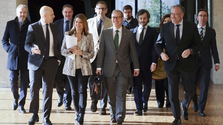 Veganzones cree que UGT y CCOO tienen una "pataleta infantosindicalista" al pedir el 155 para Castilla y León