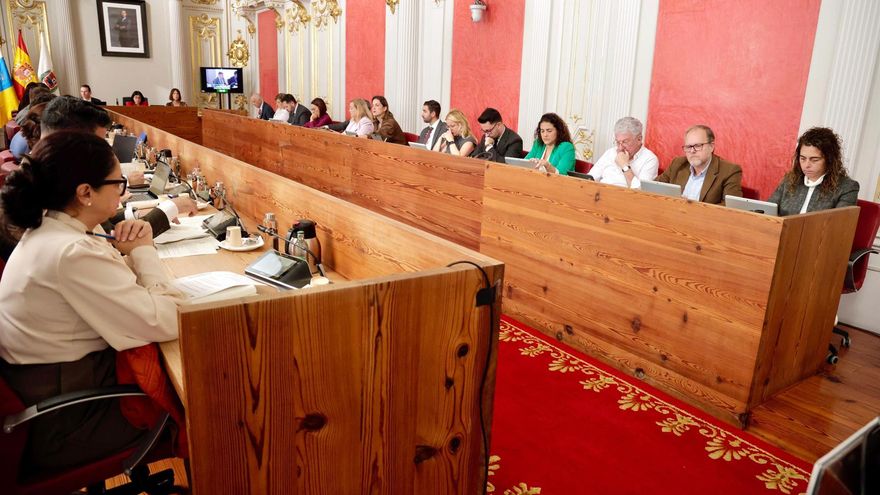 Inmaculada Medina asegura en su último pleno que puede "mirar a la cara a todos" sin tener que esconderse