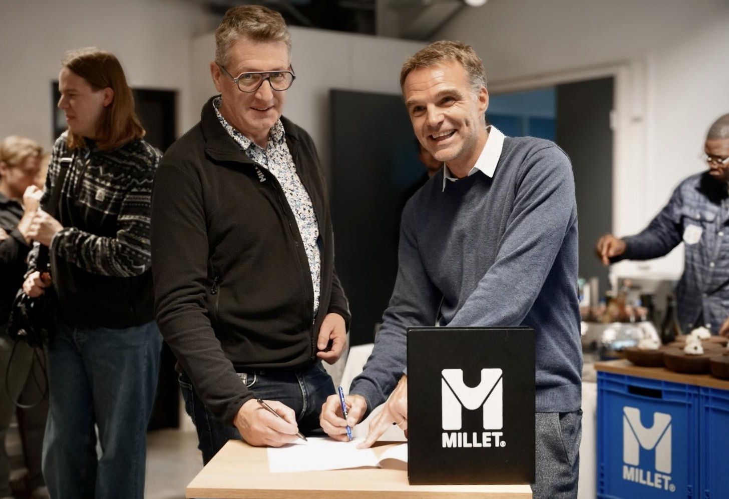 Sébastien Blanc, presidente de la Pierra Menta, y Romain Millet, CEO de Millet