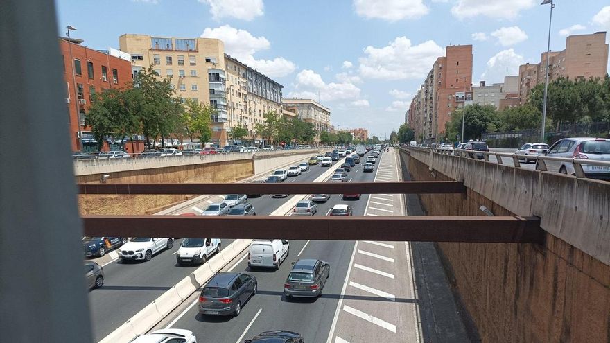 "Cansados" de vivir con "miedo" en la Ronda Urbana Norte: los vecinos exigen medidas urgentes para frenar accidentes