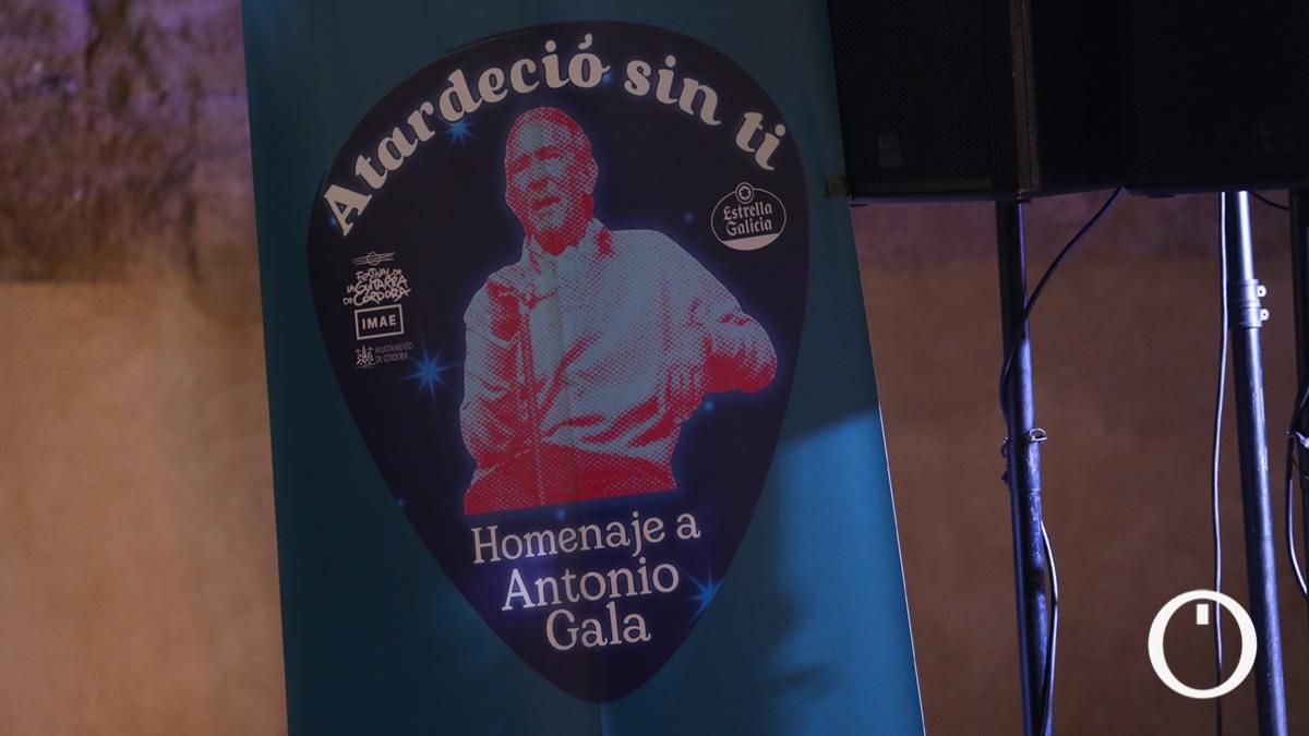 Homenaje a Antonio Gala en Guitarras Callejeras