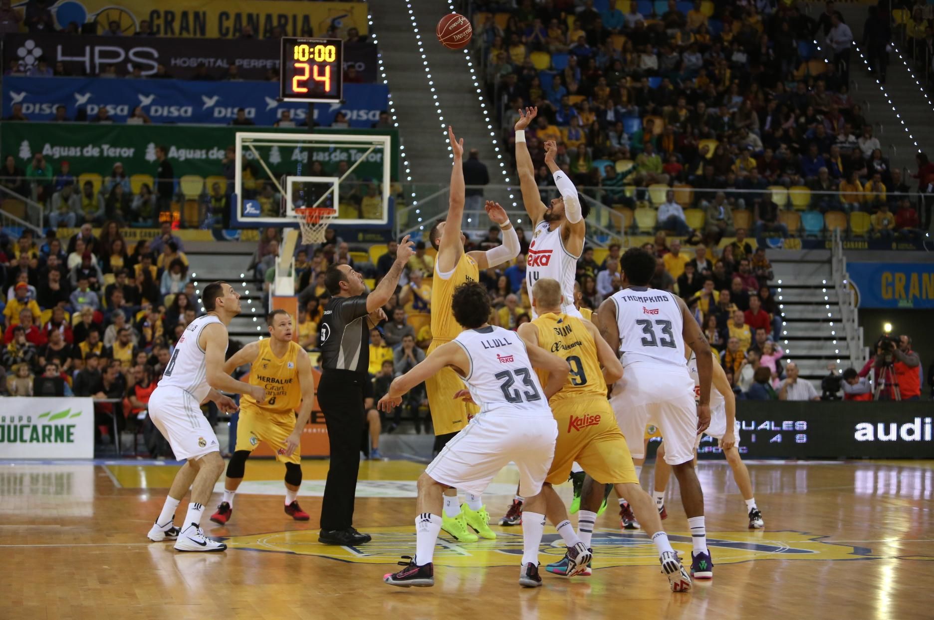 Partido entre el Herbalife Gran Canaria y el Real Madrid. (Alejandro Ramos).