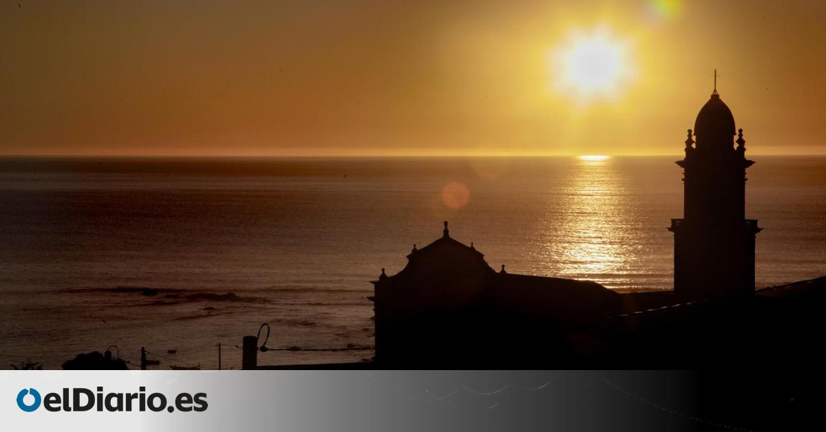 El pequeño pueblo en el que disfrutar de sus acantilados, petroglifos y un monasterio del siglo XII