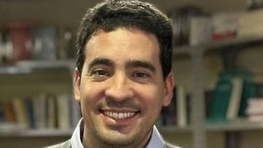 Adrián Ravier, economista de la Fundación Faro: "Será más barato despedir en los nuevos contratos"