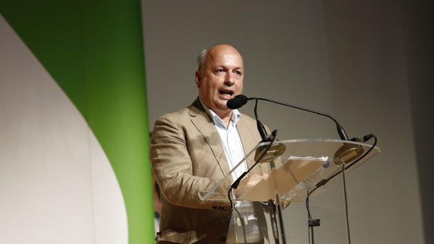 Varios afiliados de Vox denuncian al partido por "manipular" las primarias a la presidencia de Granada