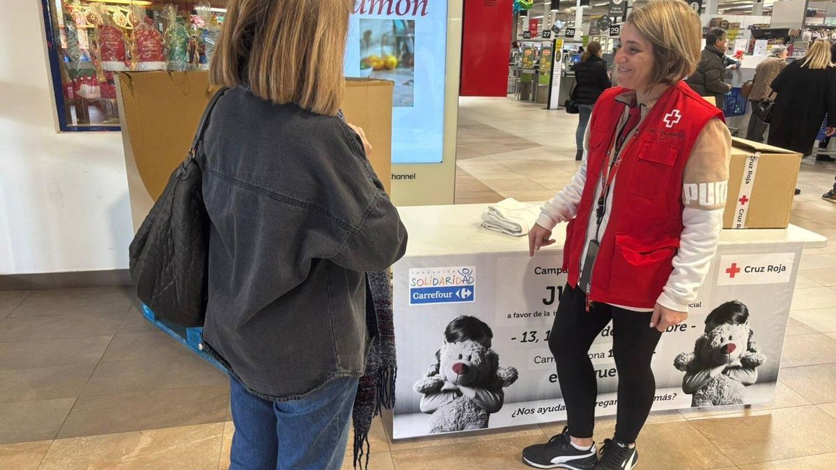 Cruz Roja recoge juguetes este fin de semana en los hipermercados Carrefour