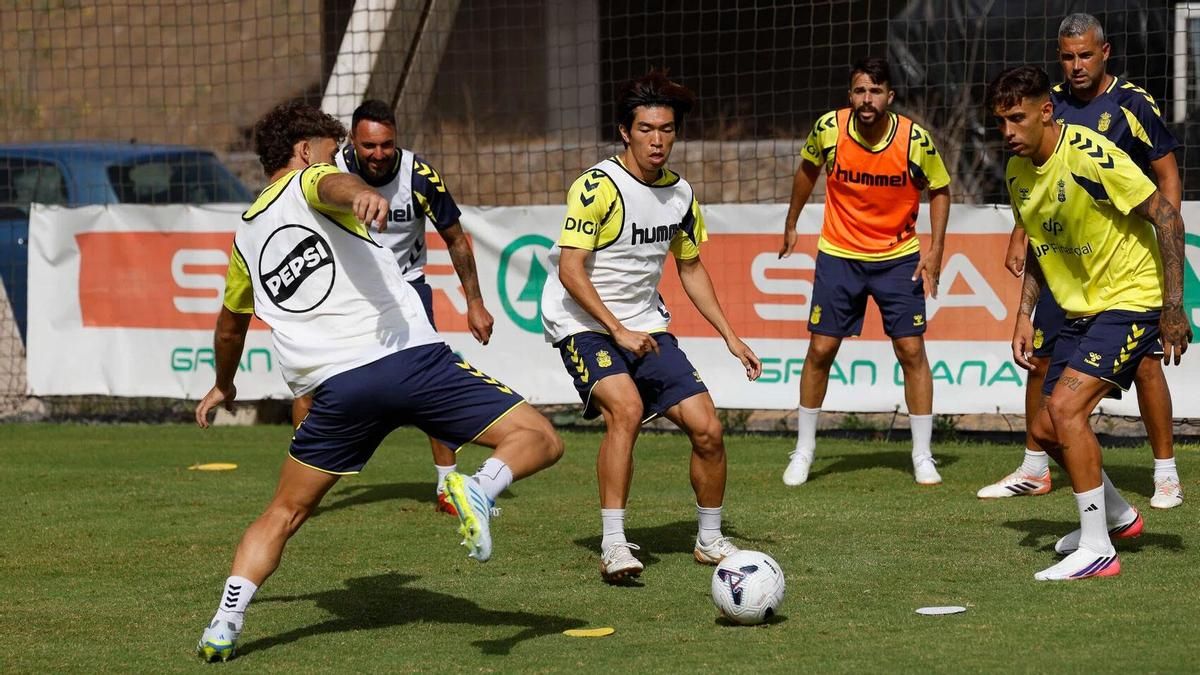 Las Palmas ya trabaja con la mira puesta en el Burgos