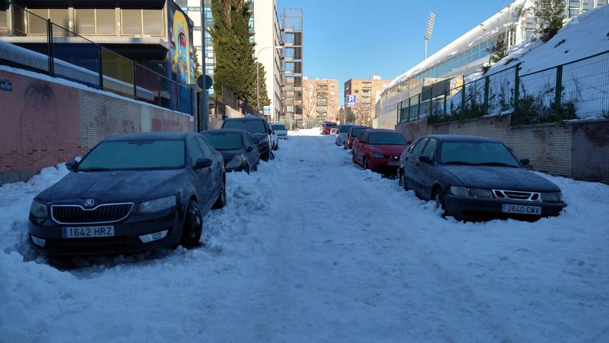 Calle Jesús Maestro, junto a la entrada al colegio Asunción Rincón