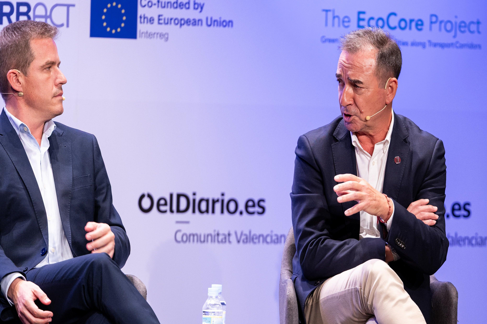 Roger Cerdà y Robert Raga, alcaldes de Xàtiva y Riba-roja del Túria, en el II Foro Municipalista Corredor Mediterráneo.