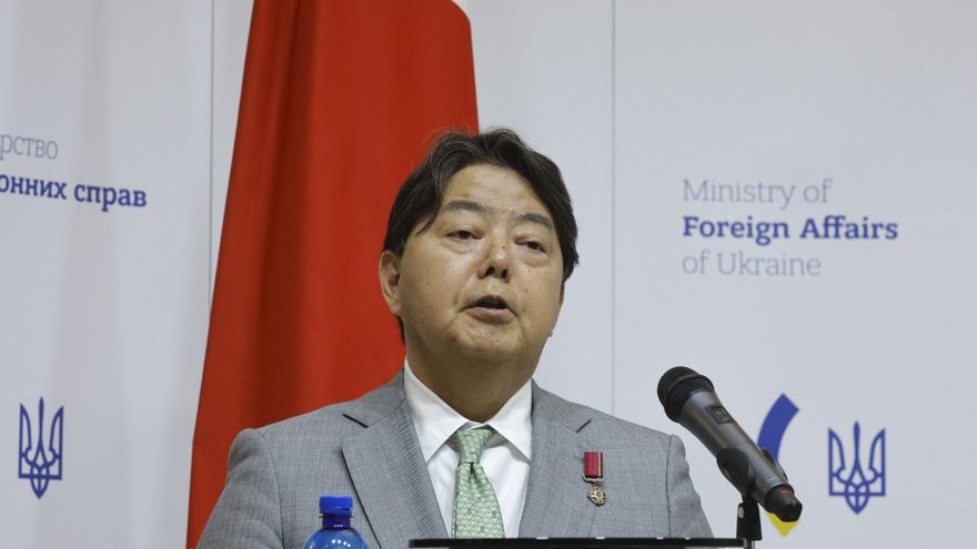 Japón dice que analizará impacto de arancel chino a plástico industrial y tomará medidas