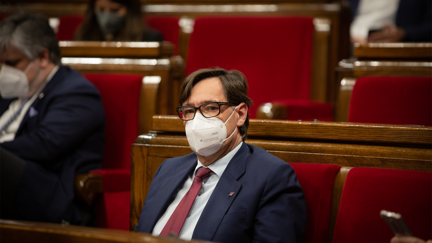 Salvador Illa ocupa su plaza como jefe de la oposición en el Parlament con oficina propia y dos asesores