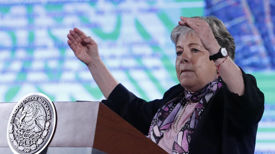 México afirma que la migración hacia EE.UU. bajó un 50 % tras el fin del Título 42