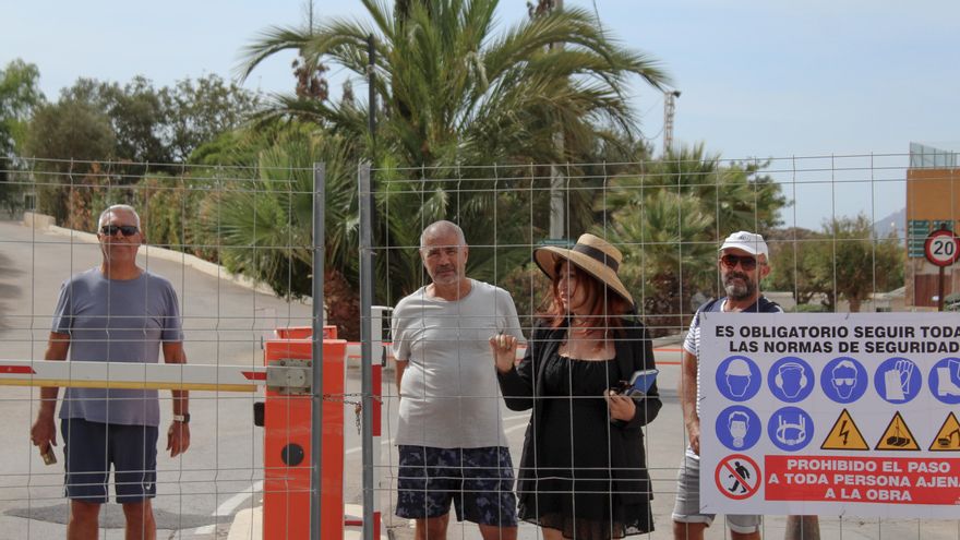 Víctimas de una compraventa fantasma de casas en un camping de Cartagena: “Es un proceso de gentrificación de libro”