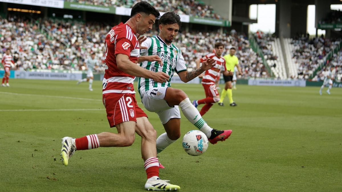 El Córdoba CF quiere empezar a construir su fortín ante el Granada CF