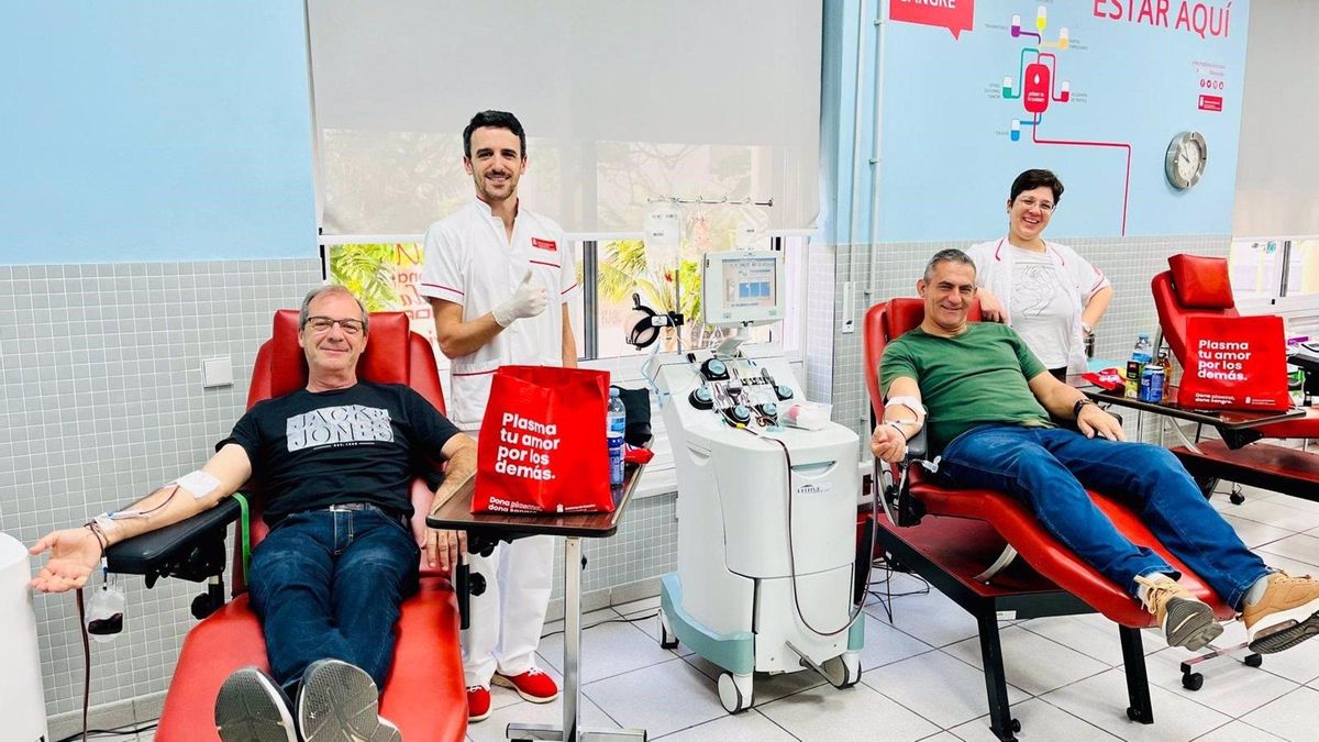 Imagen de archivo de donantes de sangre en Canarias