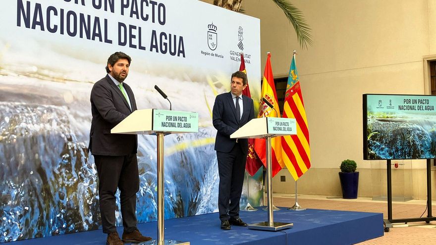 López Miras y Mazón firman en Murcia un manifiesto para impulsar un pacto hídrico nacional: "Somos hermanos de agua"