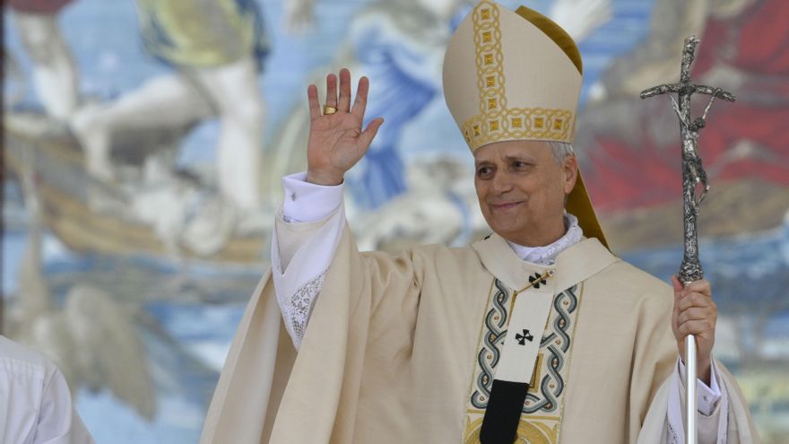 El papa León XIV recibe la carta invitación de Claudia Sheinbaum para visitar México