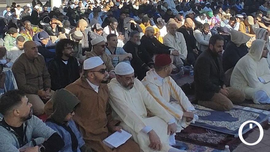 El promotor del rezo musulmán en Las Setas estudia emprender acciones legales contra Vox