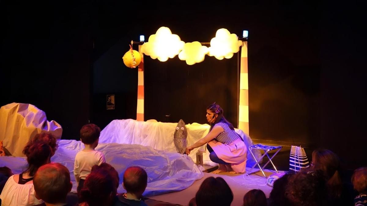 San Francisco de León acoge este fin de semana cuatro pases de 'BU', teatro una obra para niños de 1 a 4 años