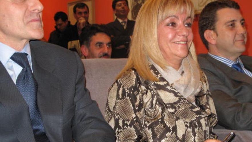 Gutiérrez (izda.), Carrasco y Riesco, durante el comité ejecutivo.