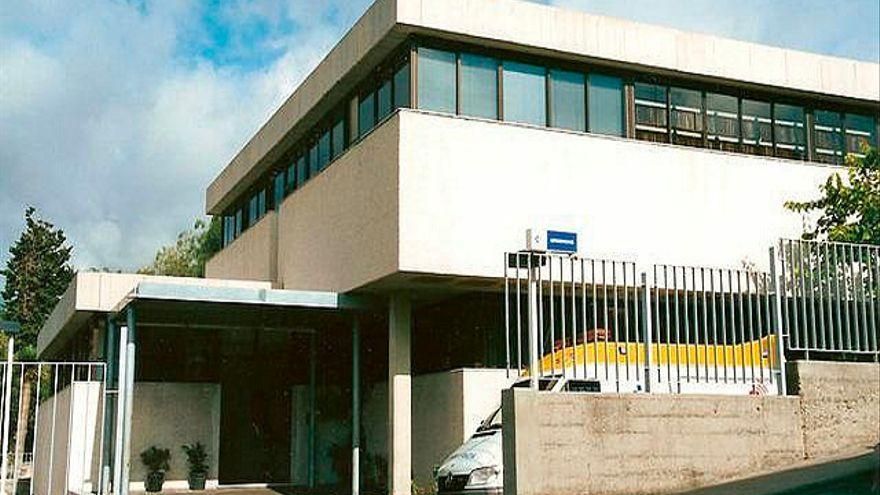 La obra de las Urgencias del Centro de Salud de Los Llanos de Aridane continúa "a pesar de la erupción volcánica"