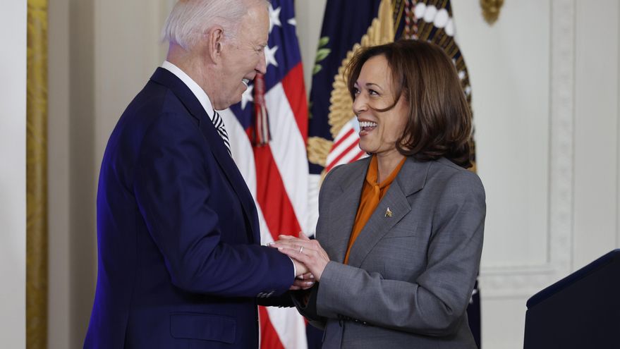 Kamala Harris agradece el apoyo de Biden y anuncia su "intención" de "ganar la nominación" para enfrentarse a Trump