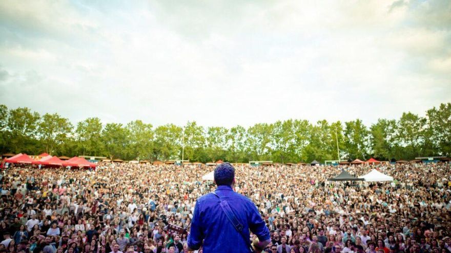 La economía circular del festival patrocinado por Ayuso: el dinero para “cuidar océanos” irá a su propia fundación, sin casi actividad