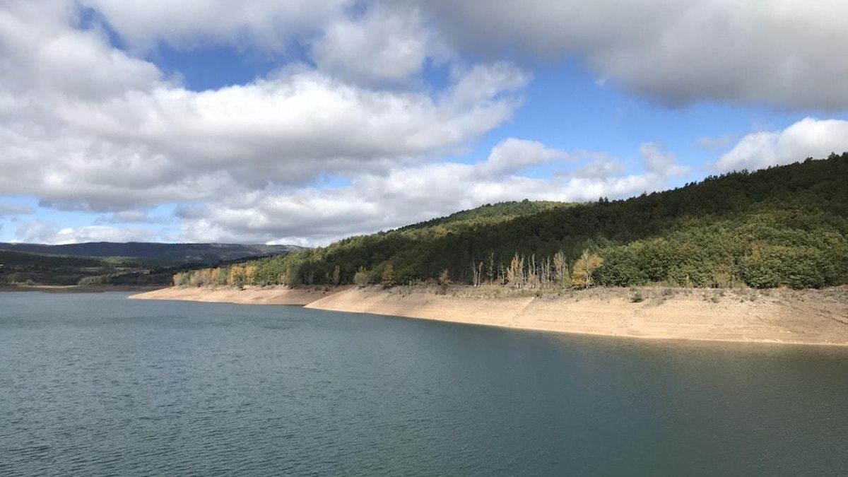 Amigos de la Tierra alerta del aumento de la contaminación por nitratos del agua hasta los 14 acuíferos afectados