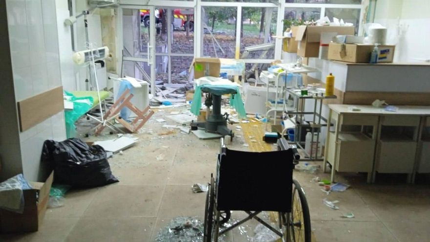 Imagen de los destrozos provocados en un hospital ucraniano tras un ataque ruso