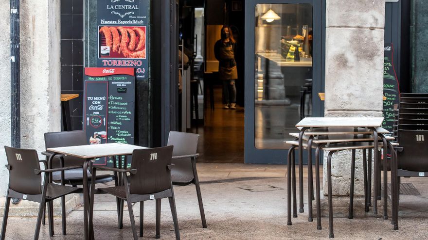 Llega a Canarias el certificado COVID de uso doméstico, ¿una medida discriminatoria?