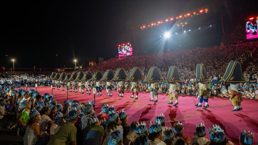 Santa Cruz de La Palma lamenta el uso indebido de la imagen de la Danza de Los Enanos y anuncia acciones para su defensa