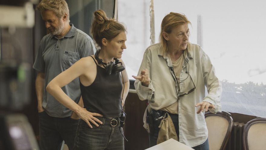 Carla Simón cierra con 'Romería' la trilogía sobre su familia: “Hablar de los 80 y el sida también es memoria histórica”