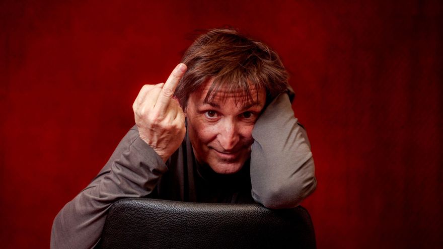 Albert Pla: “Miro la prensa a ver si sale algo de antropología o si murió el rey. Como nunca pasa, no sigo leyendo”