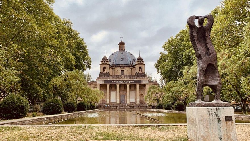 Los Caídos de Pamplona: el segundo mayor monumento franquista de España esquiva la nueva ley de Memoria