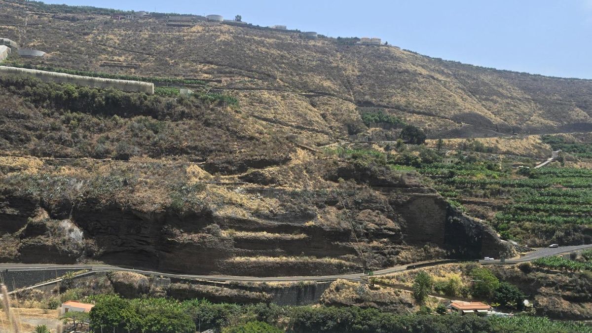 El Cabildo de La Palma realiza un estudio integral de taludes para minimizar el riesgo de desprendimientos en la red viaria