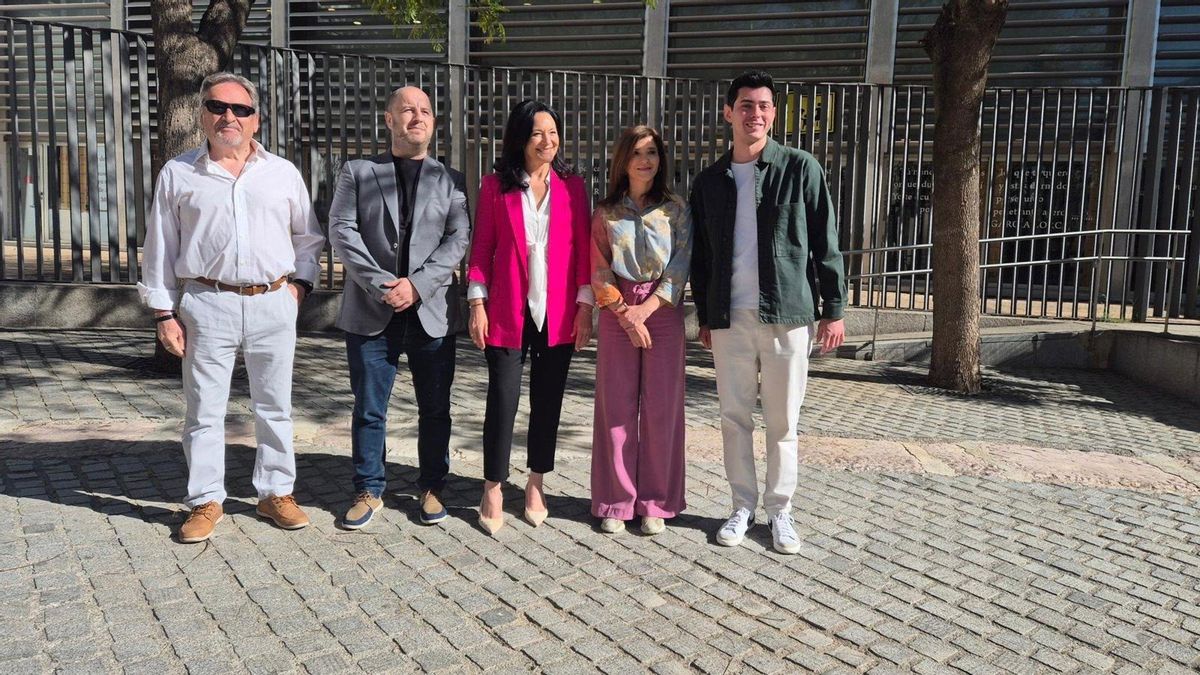 Crespín (PSOE) acusa a Juanma Moreno de "anteponer la propaganda a la gestión"