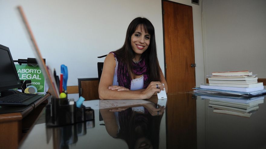 Denuncian a Donda por ofrecer un cargo a su empleada doméstica, pero ella niega que los reclamos sean ciertos