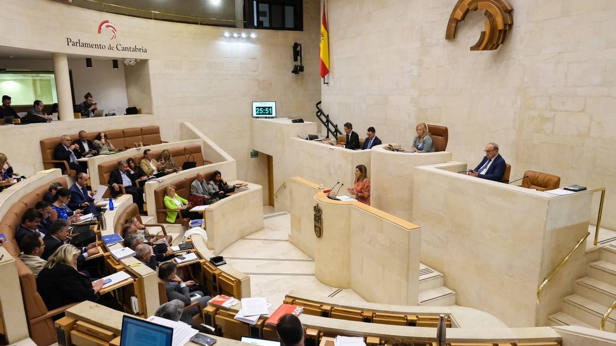 Archivo - Pleno del Parlamento.-ARCHIVO